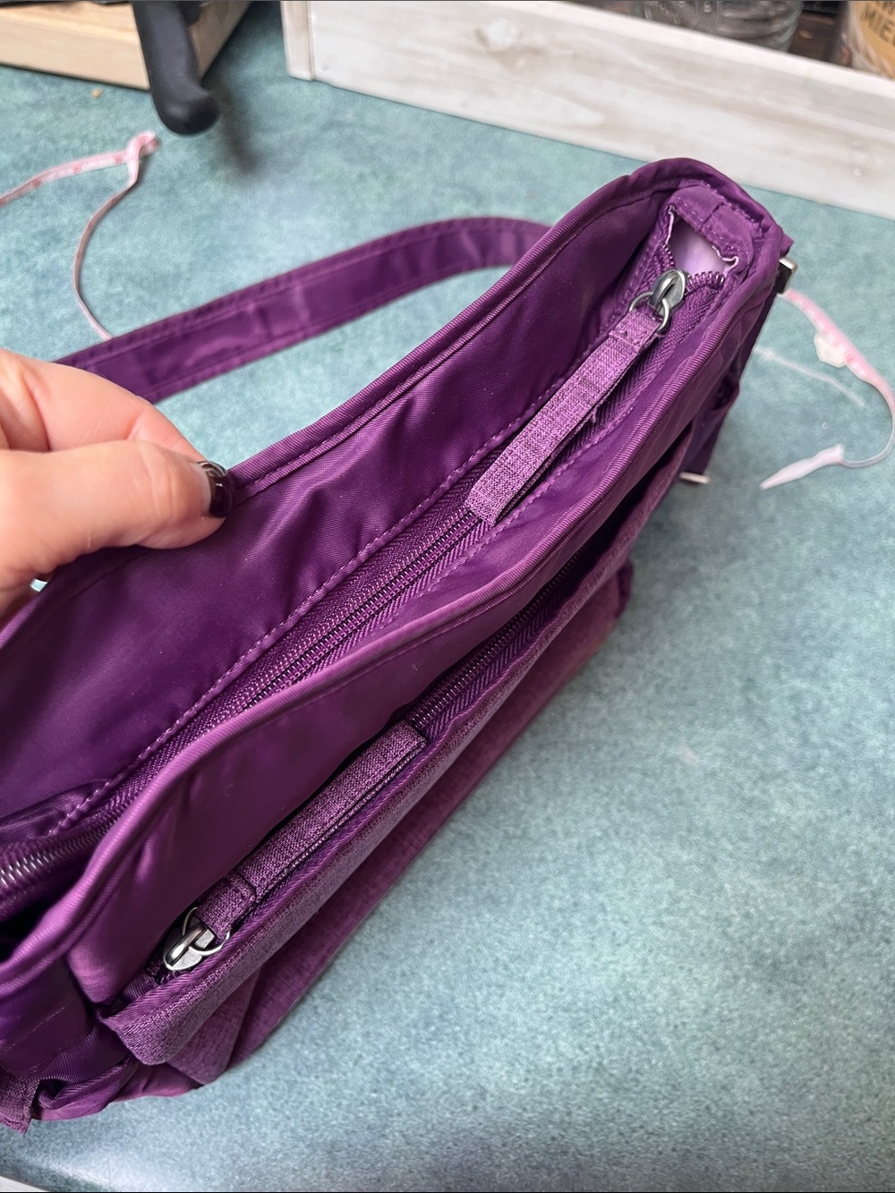New Lug Concord Purple Wings Bag - Picture 7 of 13